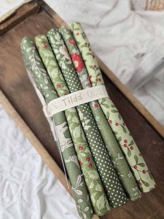 Merry Little Christmas...Green FQ Bundle...Tilda Autumn 2025...Tone Finnanger...5 prints
