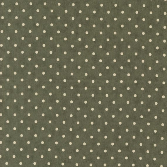 3 Sisters Favorites...Vintage Linens...Meadow Greens...44365-35...Moda Fabrics