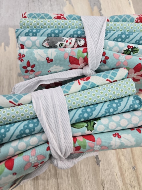 Kitty Christmas...Icicle & Frost FQ Bundle...Urban Chiks...Moda Fabrics