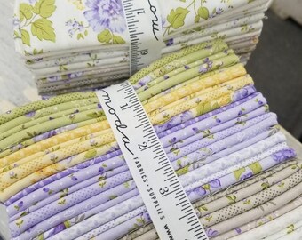 Georgia...off White FQ Bundle...brenda Riddle of Acorn Quilt Company ...