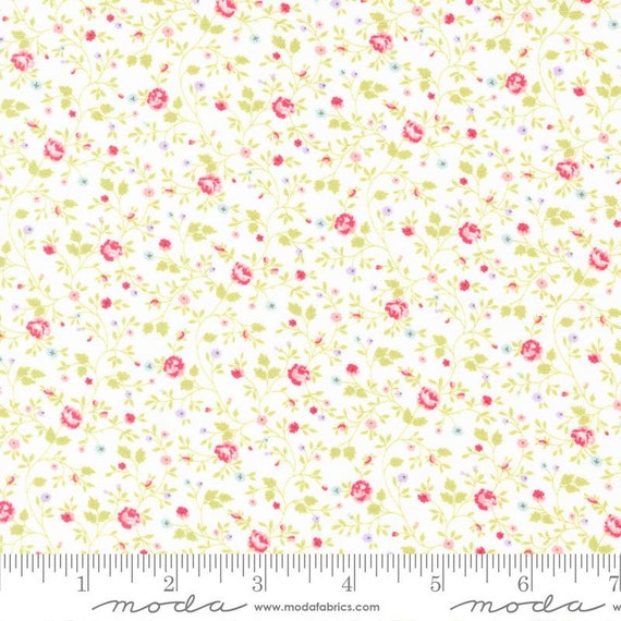 Ellie...Off White 18763 11...Brenda Riddle/Acorn Quilt Company...Moda Fabrics