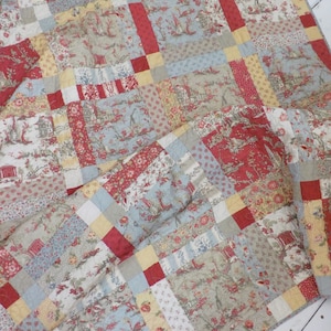 PDF Garden District quilt pattern...designed by Mickey Zimmer for Sweetwater Cotton Shoppe featuring Jardin de Fleurs by French General