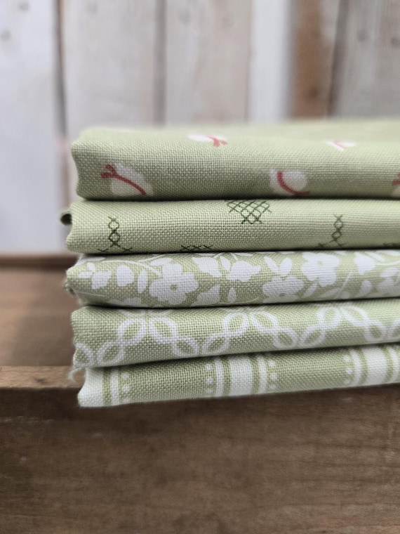 Sunbonnet...Pear HALF Yard bundle...Heather Briggs of My Sew Quilty Life...Moda Fabrics...5 prints