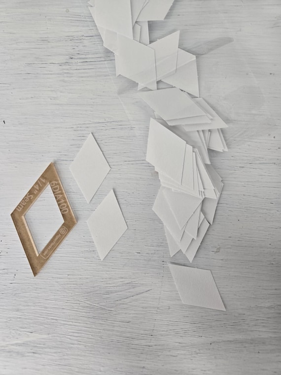 Diamonds...1 inch...6 point diamond...75 papers...English paper piecing