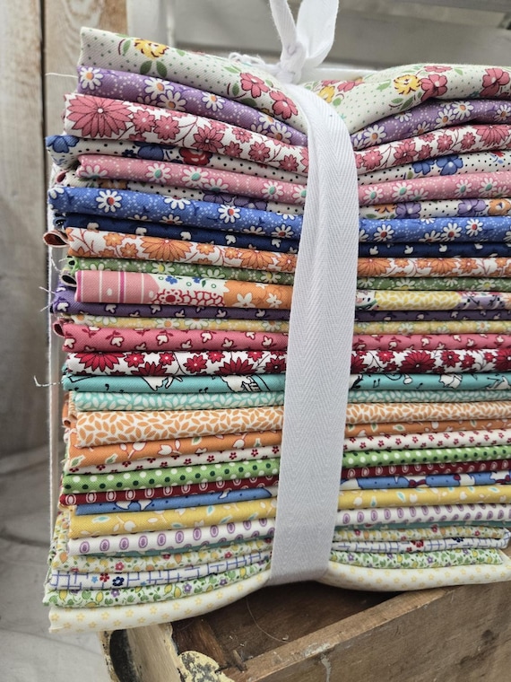 Aunt Grace Goes Scrappy...FQ bundle...Judie Rothermel...Marcus Fabrics...30 prints