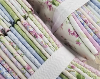 Sugar Lilac fat quarter bundle designed by Maywood Studio, 17 prints