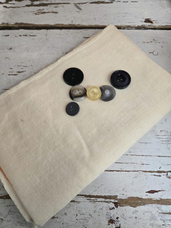 Weeks Dye Works, Angel Hair, 36ctZ, Fat Quarter, 100% linen, cross stitch linen, Zweigart base