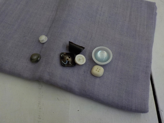 Weeks Dye Works, Lilac, 32ct, Fat Quarter, 100% linen, cross stitch linen