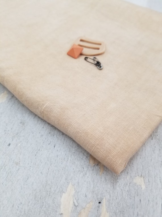 Weeks Dye Works, Parchment, 46ctZ, Fat Quarter, 100% linen, cross stitch linen, Zweigart base