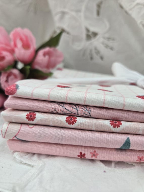 Berry Market...Frosting and Ballerina FQ Bundle...Beverly McCullough...Riley Blake Designs...5 prints