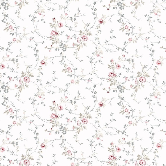 Audrey...Y4306-1 White...Clothworks