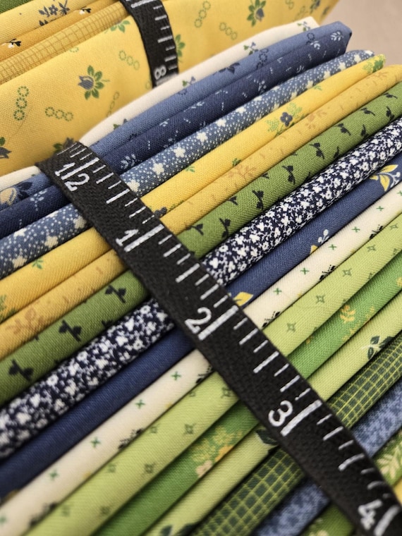 Woof And Warp...HALF YARD Bundle...Sheryl Johnson...Marcus Fabrics...20 prints