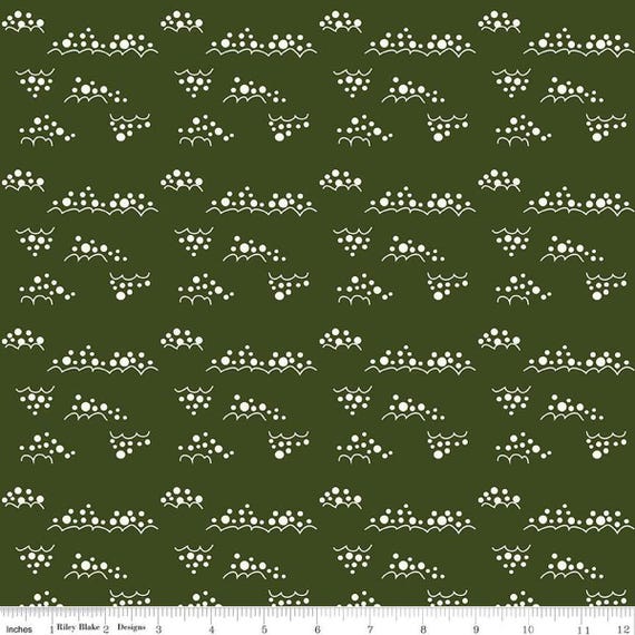 Christmas Is in Town...Snowballs...C14749-DKGREEN......Sandy Gervais...Riley Blake Designs