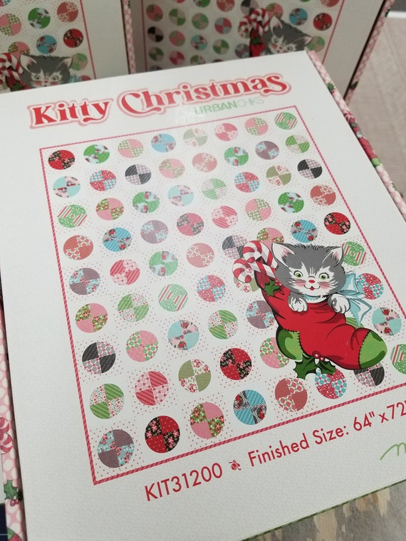 Here Come Santa Claws...Kitty Christmas...Urban Chiks...Moda Fabrics...Box Kit
