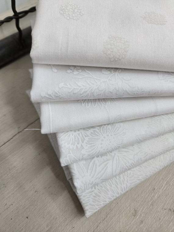 Alabaster Hues...White Palette...HALF Yard Bundle...Vanessa Lillrose & Linda Fitch...Robert Kaufman...6 prints