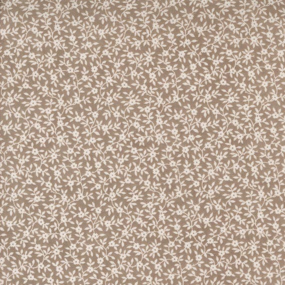 A Very Sweet Christmas...Stone 3065 17...Anne Sutton/Bunny Hill Designs...Moda Fabrics