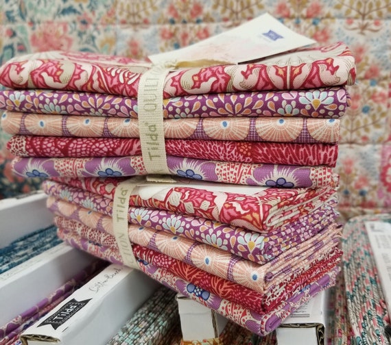 Cotton Beach Coral bundle...5 fat quarters...a Tilda Collection designed by Tone Finnanger