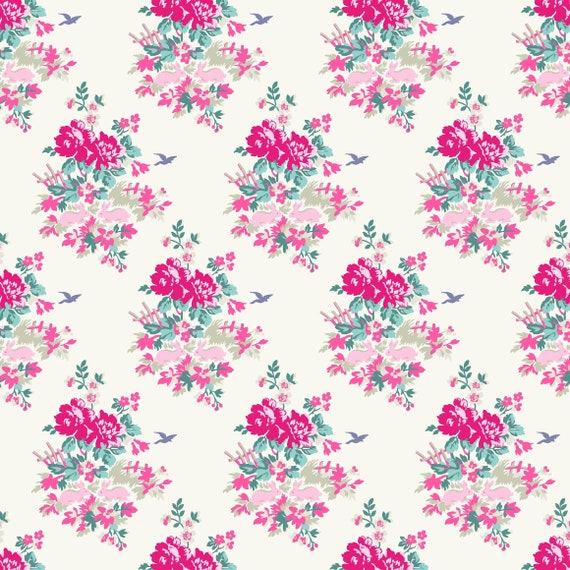 Amelie...TW20 Pink...Tanya Whelan...cottage style print...floral