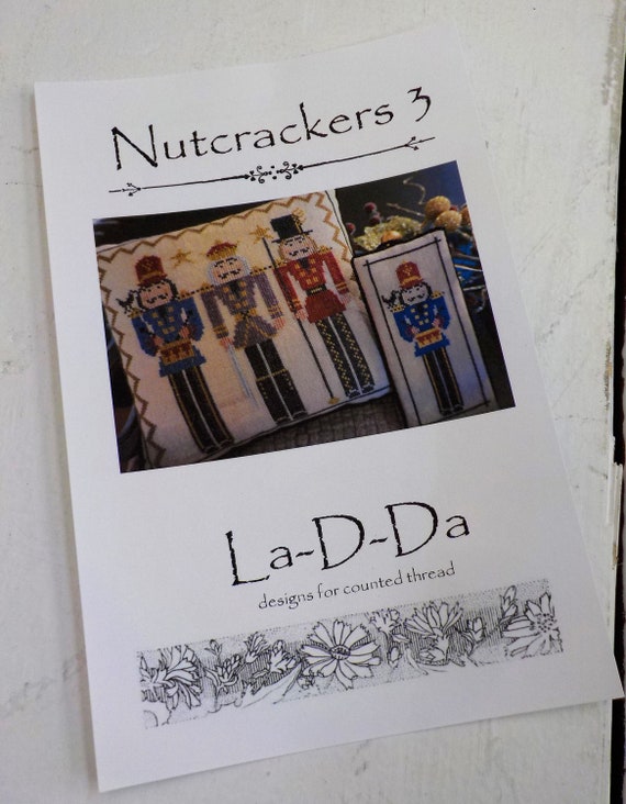 Nutcrackers 3 by La-D-Da...cross stitch pattern, Christmas cross stitch