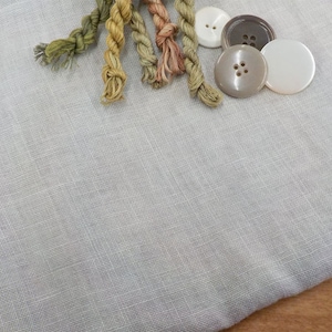 Weeks Dye Works, Platinum, 32ct, Fat Quarter, 100% linen, cross stitch linen