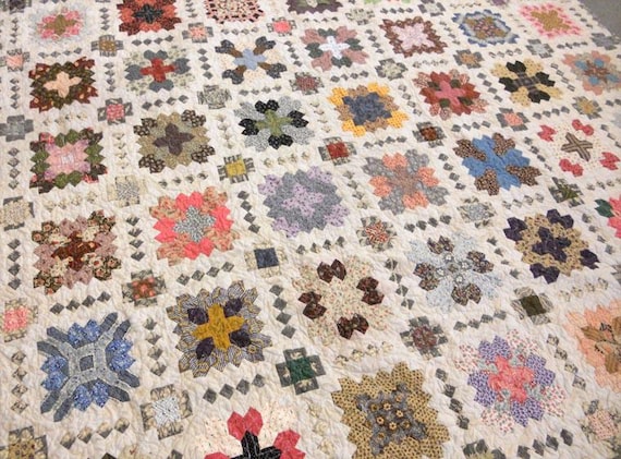 Lucy Boston Patchwork of the Crosses by Linda Franz of Inklingo