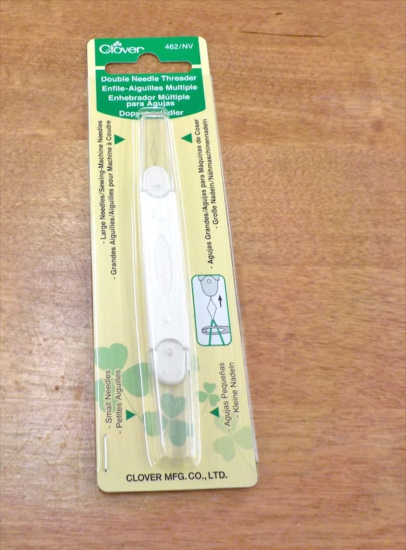 Small /& Larger Needle Eye #462 Clover Double Sided Needle Threader