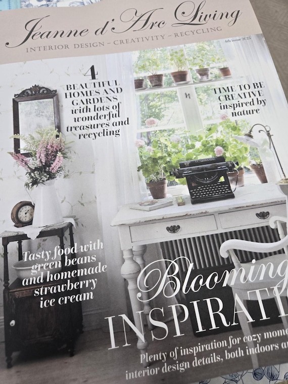 Jeanne d' Arc Living...4th issue of 2025, summer