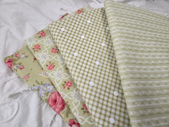 Memory Lane...Leaf FQ Bundle...Brenda Riddle of Acorn Quilt Company...Moda Fabrics...4 prints