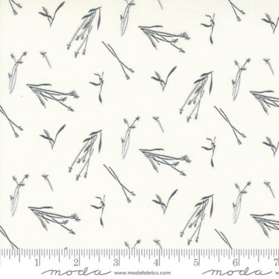 Silhouettes Cream 6933 16 by Holly Taylor for Moda Fabrics