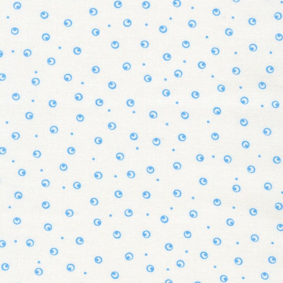 Hints of Prints, Flowerhouse 30's Dots Blue FLHD218984 by Debbie Beaves for Robert Kaufman Fabrics