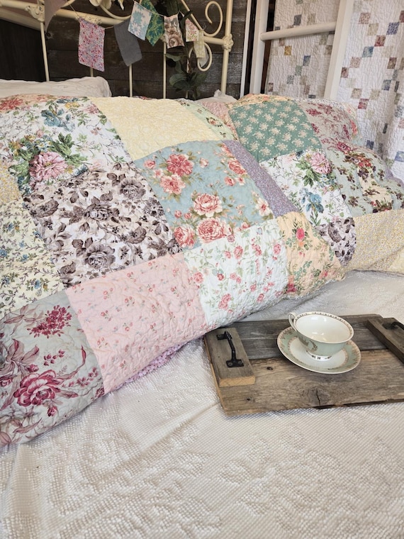 BIG Quilted Pillows KIT....designer mickey zimmer...sweetwater cotton shoppe...beginner