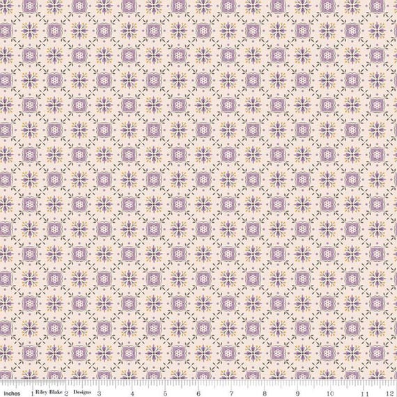 Piece & Plenty...C15874-TAFFY...Lori Holt/Bee in My Bonnet...Riley Blake Designs