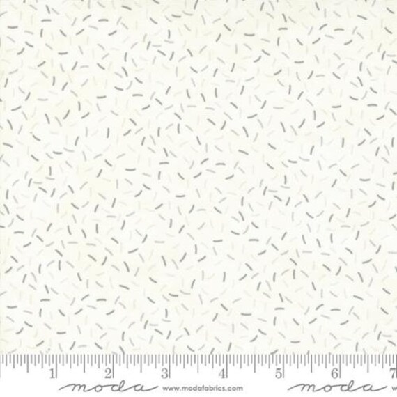 Silhouettes Cream 6936 16 by Holly Taylor for Moda Fabrics