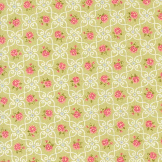 Memory Lane...Leaf 18782 17...Brenda Riddle of Acorn Quilt Company...Moda Fabrics
