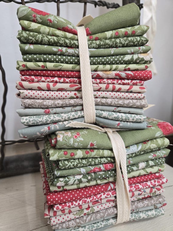 Merry Little Christmas...F8th Bundle...Tilda Autumn 2025...Tone Finnanger...14 prints