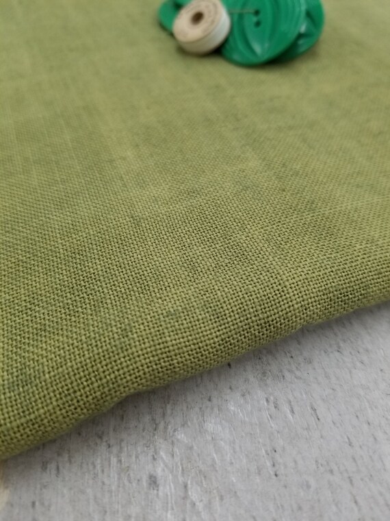 Weeks Dye Works, Guacamole, 32ct, Fat Quarter, 100% linen, cross stitch linen