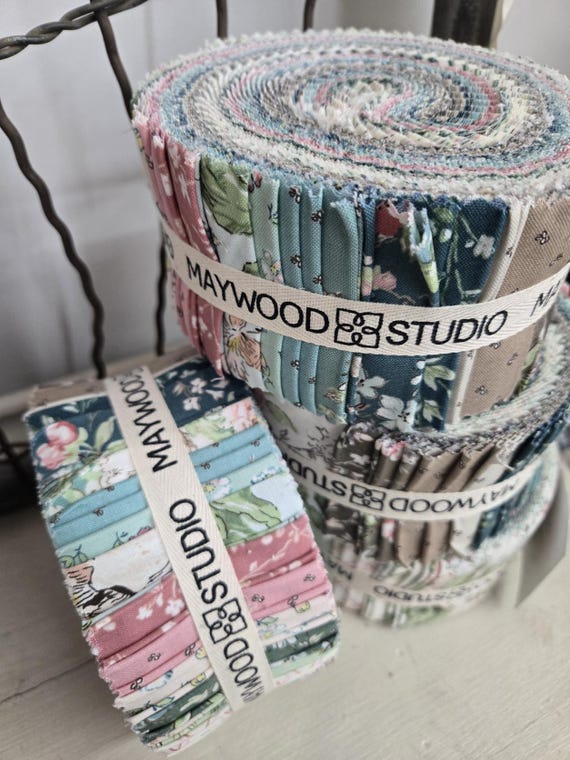 Terrace Blooms....strip roll...Maywood Studio...2 1/2 inches