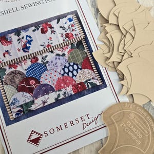 Clamshell Sewing Pouch...Karen Styles...Somerset Designs...pattern, clamshell acrylic and papers