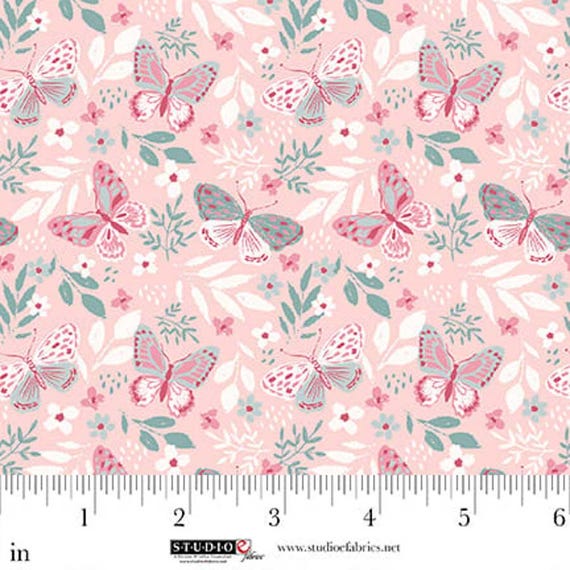 Beautiful Bowquets...8885-26 Light Pink Butterflies...Maureen Fiorellini...Studio e Fabrics
