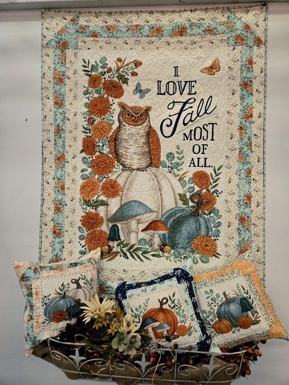 Pumpkin Churn quilt kit...designer Mickey Zimmer/Sweetwater Cotton Shoppe...wall hanging...autumn panel