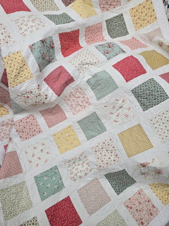 Rose Market Quilt kit...designer Mickey Zimmer/Sweetwater Cotton Shoppe...beginner