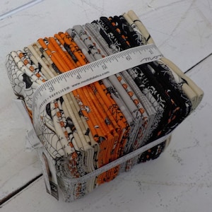 Ghostly Greetings 28 fat quarter bundle by Deb Strain for Moda Fabrics, halloween, autumn