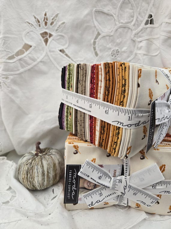 Pumpkin Spice Gatherings...Fat 8th bundle...Primitive Gatherings...Moda Fabrics...39 prints