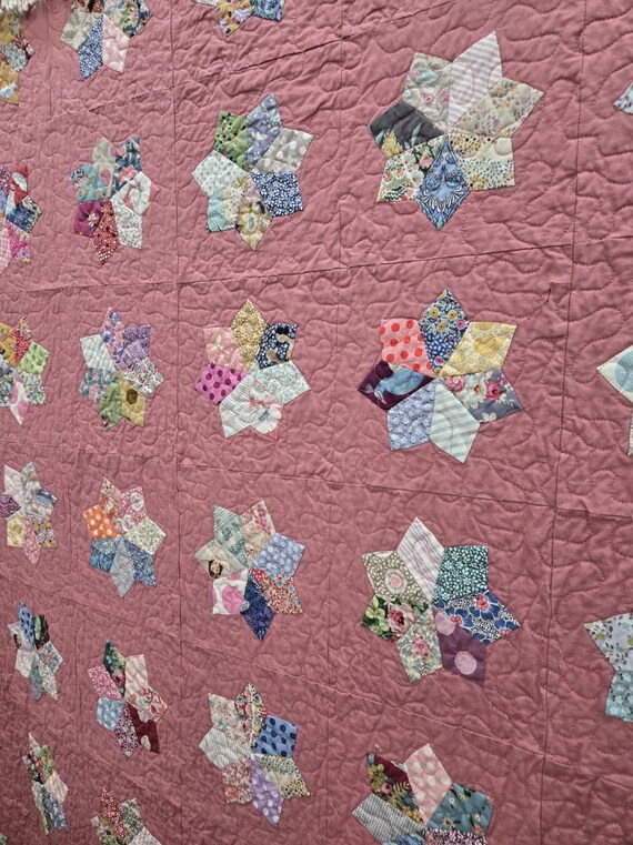 Chrysanthemum 7 Petal...2 inch petal...English Paper Piecing papers, EPP