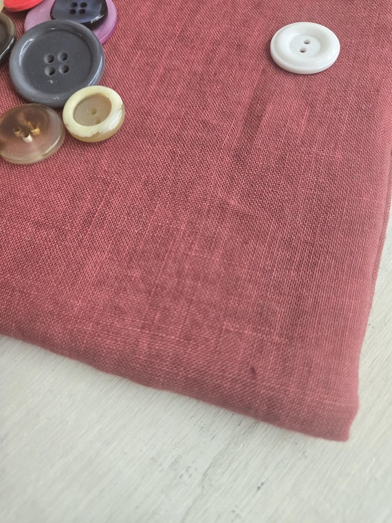 Weeks Dye Works...Aztec Red 40 ct...Fat Quarter...100% linen...cross stitch