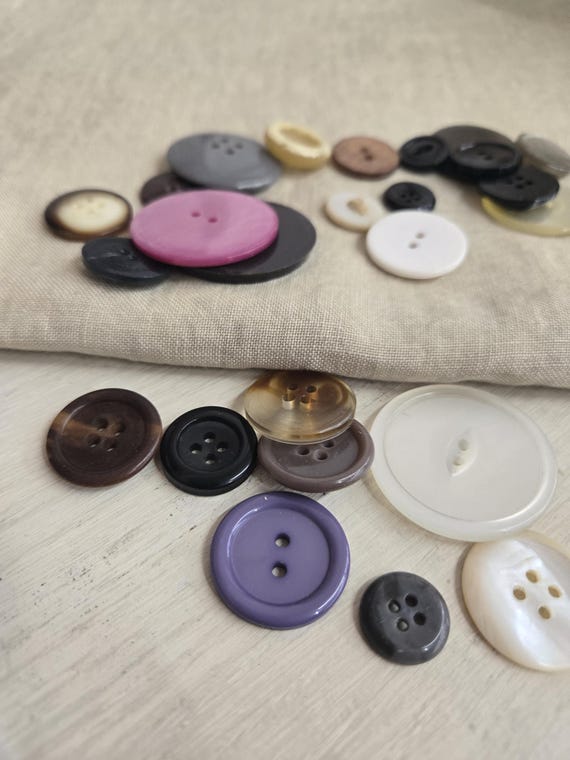 Weeks Dye Works, Beige, 46ctZ, Fat Quarter, 100% linen, cross stitch linen, Zweigart base