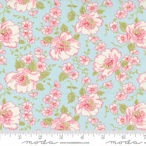 Grace Duck Egg 18720 16 by Brenda Riddle for Moda Fabrics