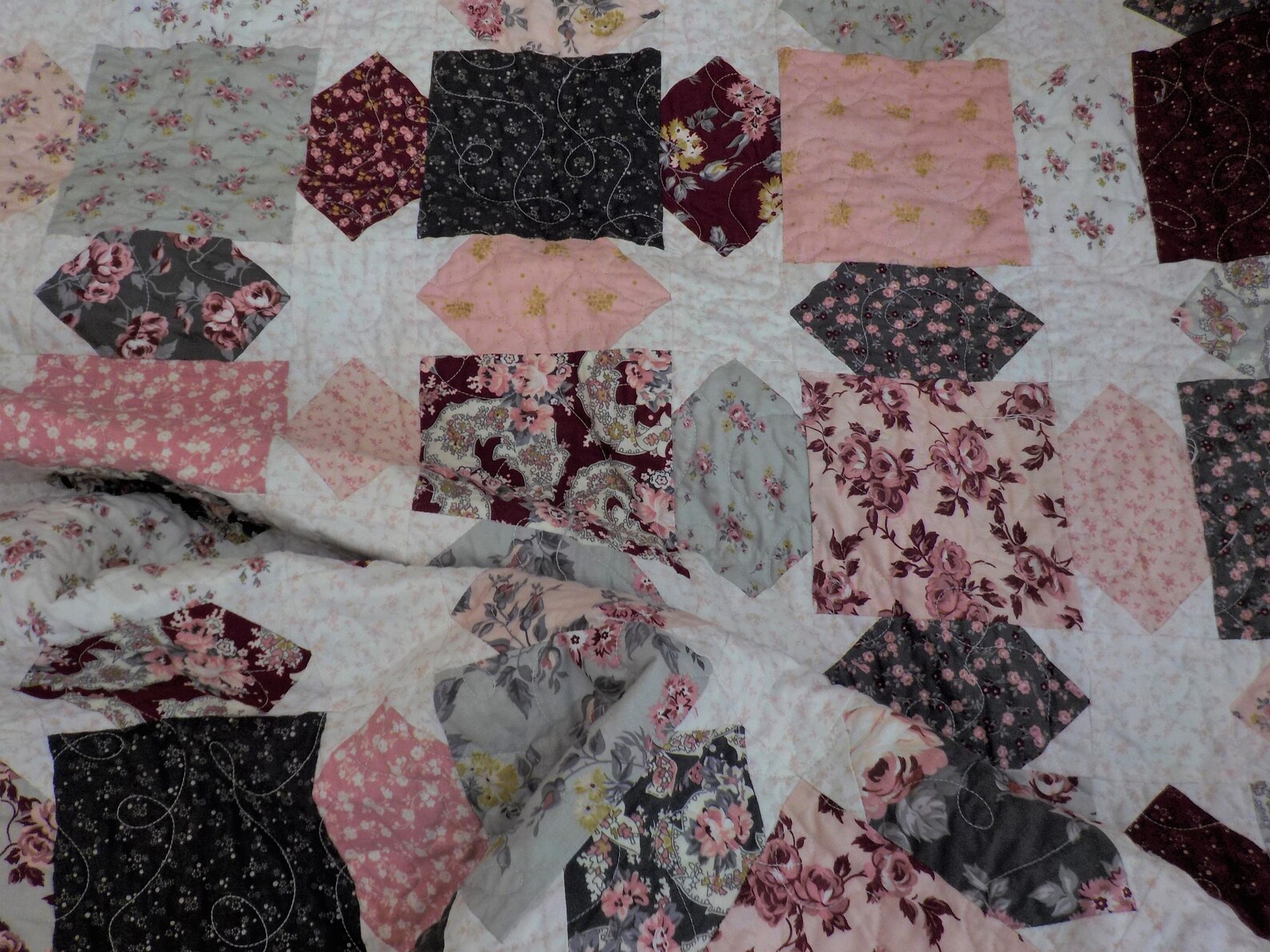 Last Kit Summer Berry Trifle Quilt Kit...pattern Designed by Etsy