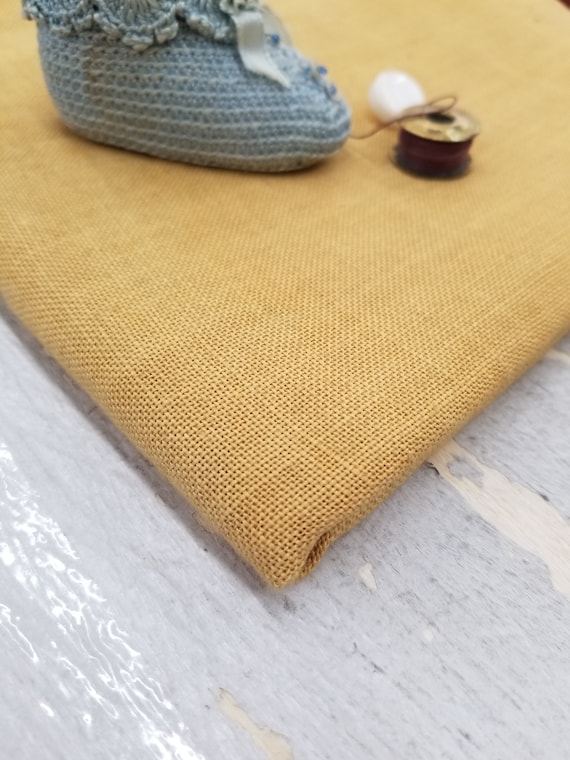 Weeks Dye Works, Gold, 32ct, Fat Quarter, 100% linen, cross stitch linen