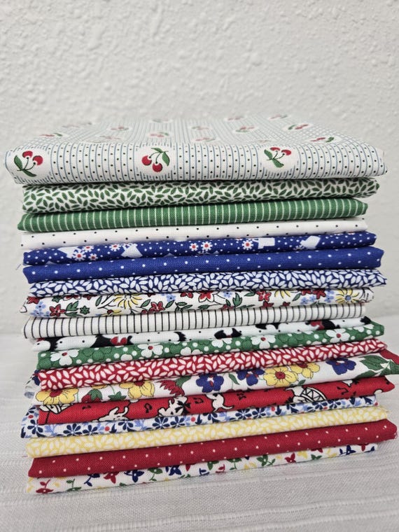 Aunt Grace Goes Bold...FQ Bundle...Judie Rothermel...Marcus Fabrics...18 prints